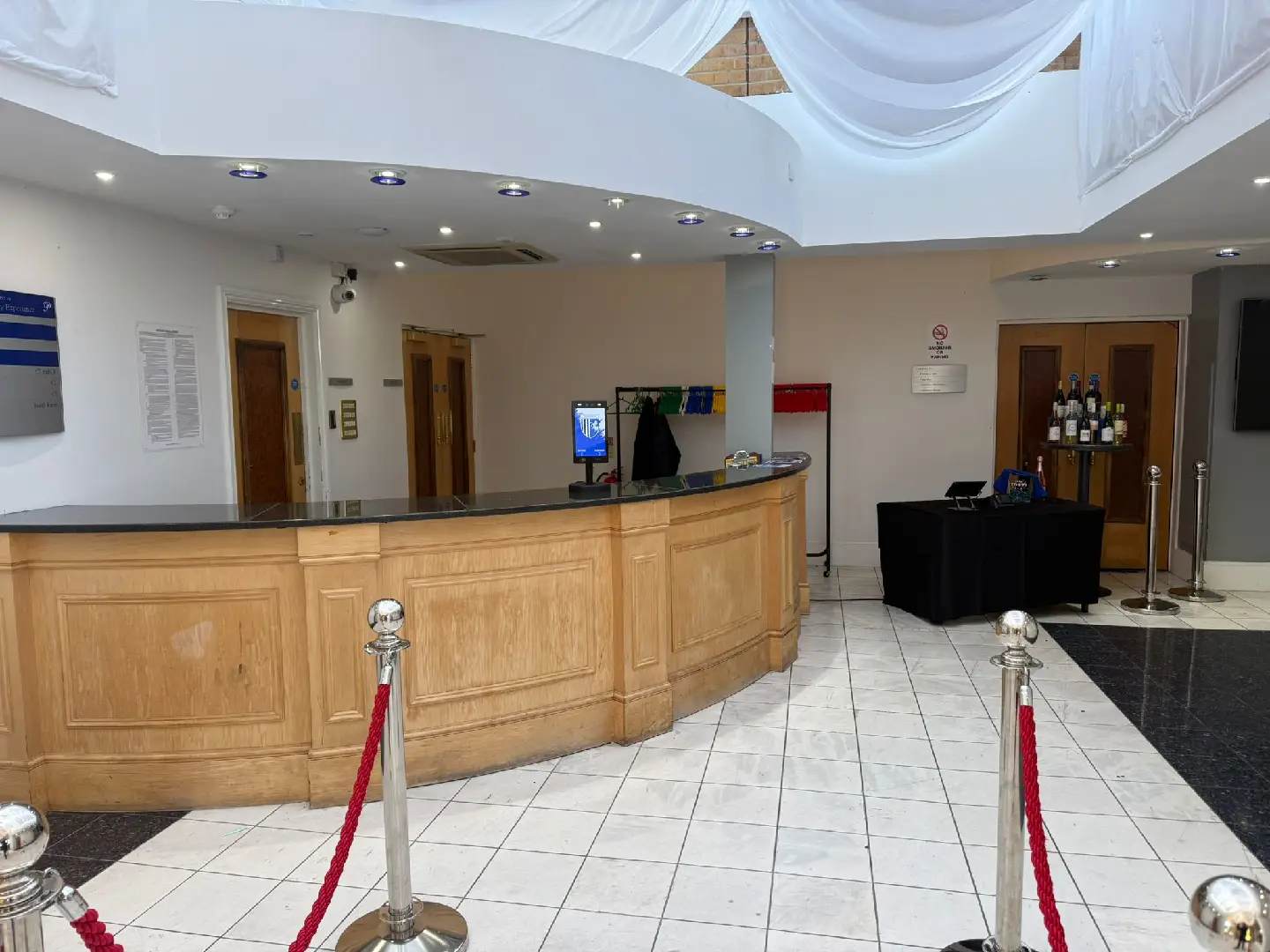 SUNTEK FA8 Facial Recognition Terminal: Successful Ticket Verification Case at a UK Football Club